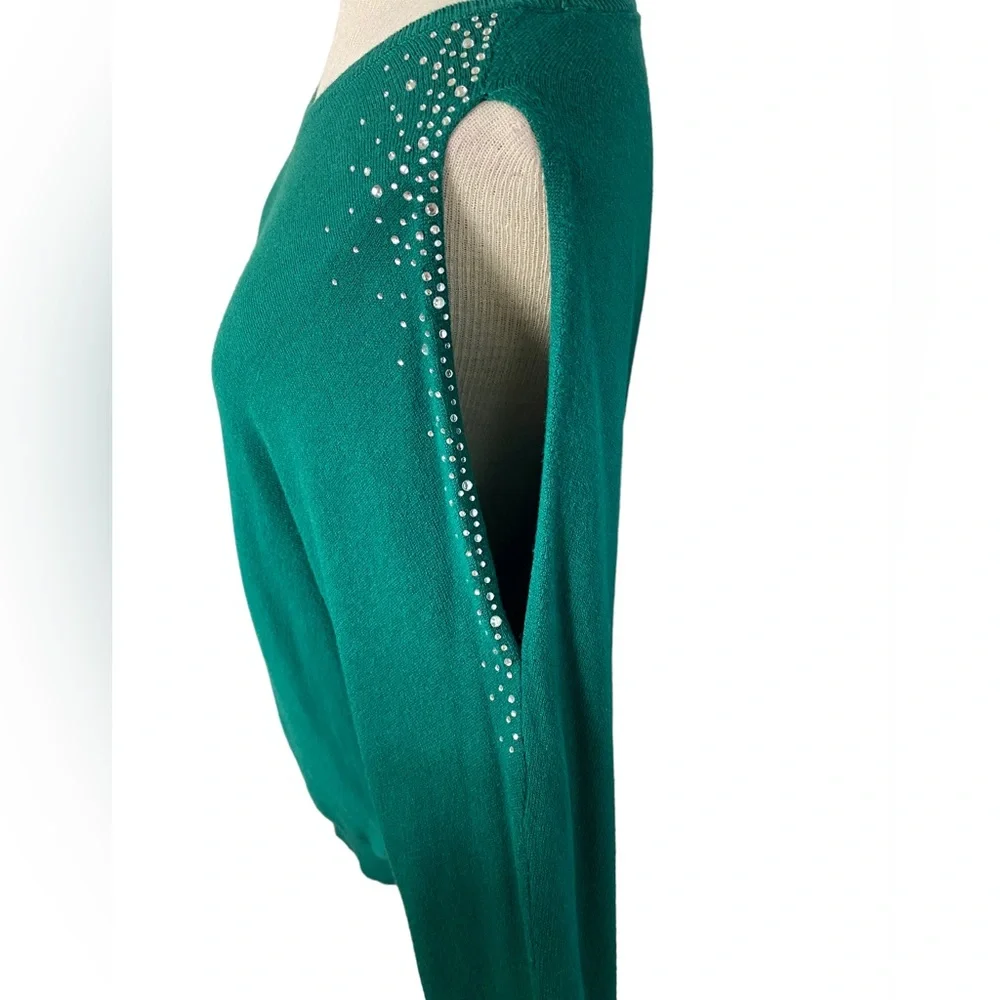 LOFT Green, Cold Shoulder Sweater With Rhinestones Large